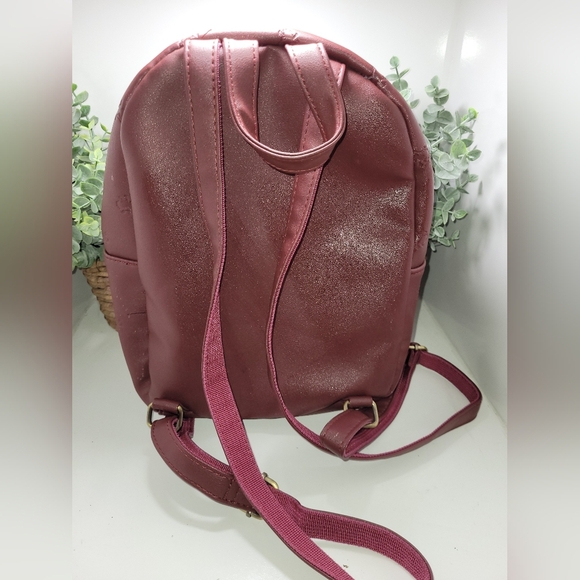 Harry Potter Gryffindor Burgundy Mini Backpack Bioworld Embossed Lions READ - Picture 2 of 9